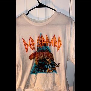 Def leopard tee